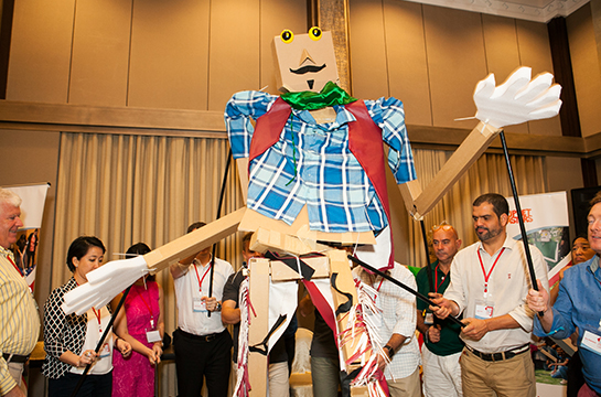 Team Building photos Giant Puppet Show 121
